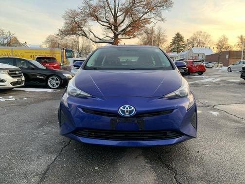 2016 Toyota Prius Two