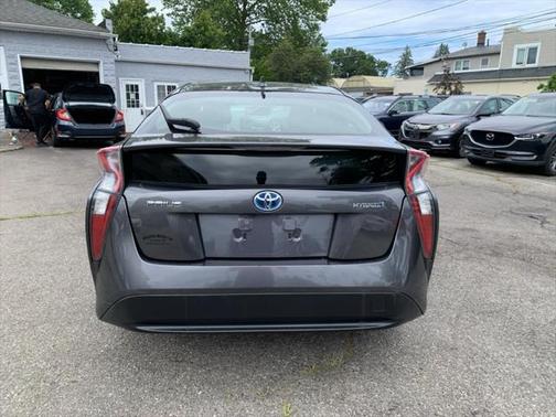 2016 Toyota Prius Four