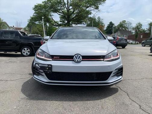 2019 Volkswagen Golf GTI 2.0T S 4-Door