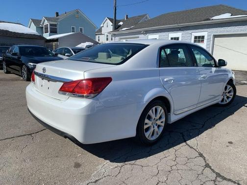 2011 Toyota Avalon Limited