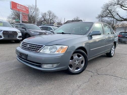 2004 Toyota Avalon XLS