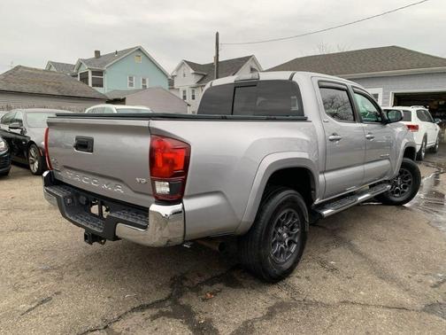 2018 Toyota Tacoma SR