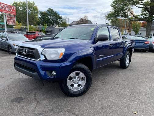 2014 Toyota Tacoma Base