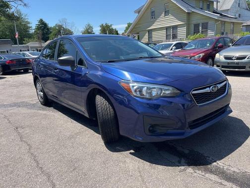 Lapis Blue Pearl 2018 Subaru Impreza 2.0i