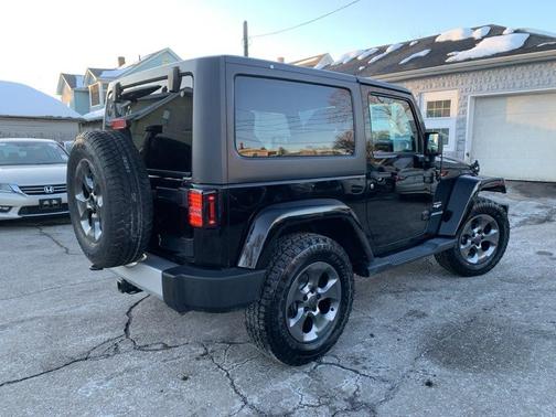 2013 Jeep Wrangler Sahara