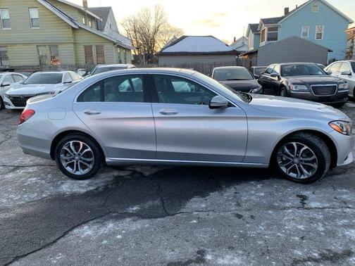 2016 Mercedes-Benz C-Class C 300 4MATIC Luxury