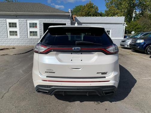 2016 Ford Edge Sport