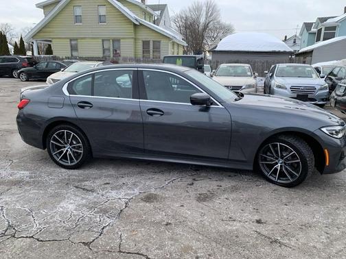 2019 BMW 330 xDrive