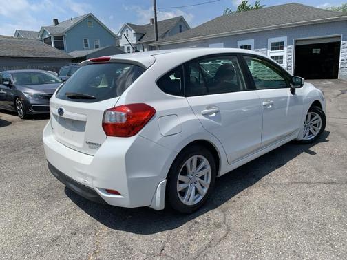 2015 Subaru Impreza 2.0i Premium
