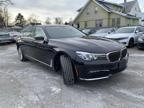 2017 BMW 740 xDrive