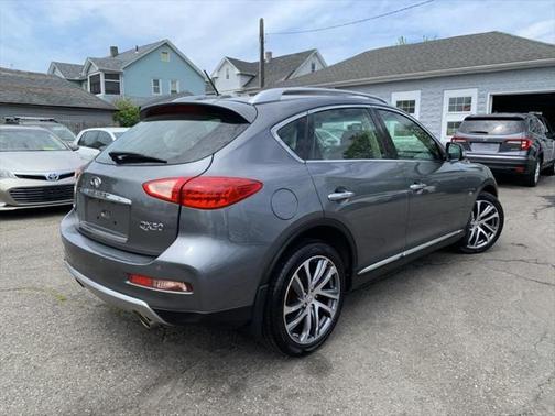 2016 INFINITI QX50 Base