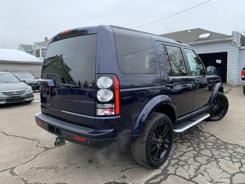 2016 Land Rover LR4 Base