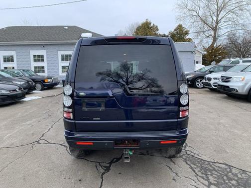 2016 Land Rover LR4 Base