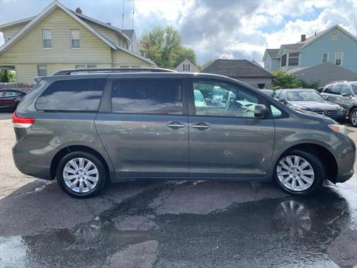2012 Toyota Sienna Limited