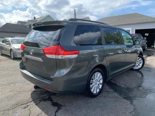 2012 Toyota Sienna Limited