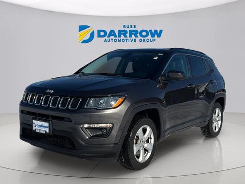Granite Crystal Metallic Clearcoat 2018 Jeep Compass Latitude