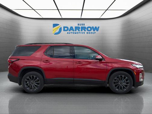 Radiant Red Tintcoat 2023 Chevrolet Traverse RS