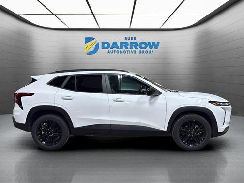 Summit White 2024 Chevrolet Trax FWD ACTIV