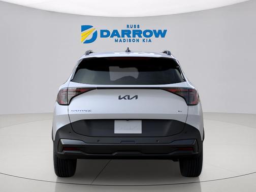 Glacial White Pearl 2026 Kia Sportage X-Line