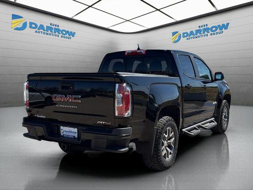 Onyx Black 2022 GMC Canyon AT4