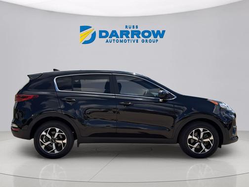 Black Cherry 2022 Kia Sportage LX
