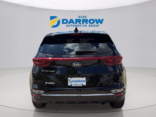 Black Cherry 2022 Kia Sportage LX