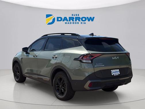 Jungle Green/Ebony Black Roof 2023 Kia Sportage S