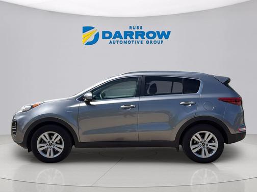 Mineral Silver 2017 Kia Sportage LX