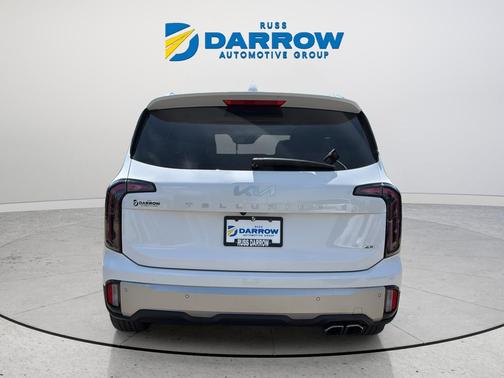 Glacial White Pearl 2023 Kia Telluride SX