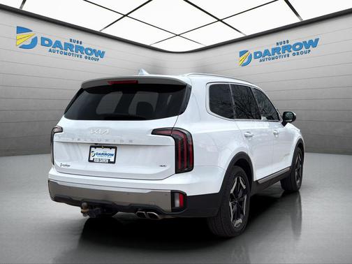 Glacial White Pearl 2025 Kia Telluride EX