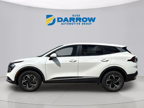 Snow White Pearl 2023 Kia Sportage LX
