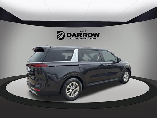 2022 Kia Carnival LXS