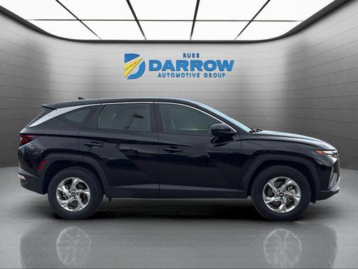 Black Pearl 2024 Hyundai TUCSON SE