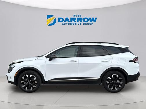 Glacial White Pearl 2023 Kia Sportage X-Line