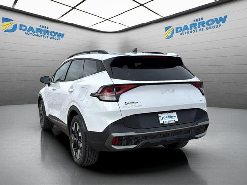 Glacial White Pearl 2023 Kia Sportage X-Line