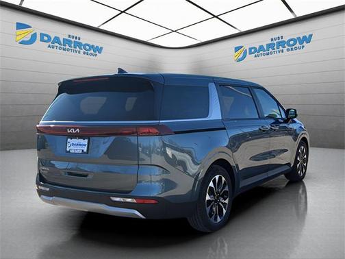 2024 Kia Carnival EX