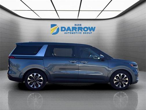 2024 Kia Carnival EX