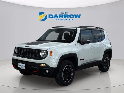 Alpine White 2016 Jeep Renegade Trailhawk