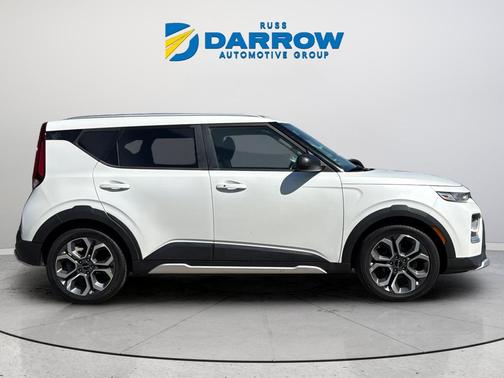 Snow White Pearl 2022 Kia Soul X-Line