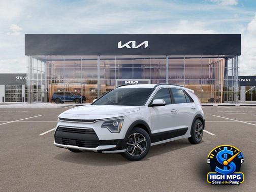 Snow White Pearl 2026 Kia Niro EX