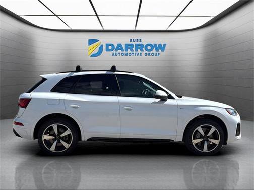 2022 Audi Q5 45 S line Premium Plus
