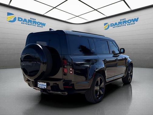 Santorini Black Metallic 2024 Land Rover Defender 130 P400 X-Dynamic SE