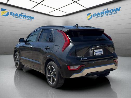 2025 Kia Niro SX