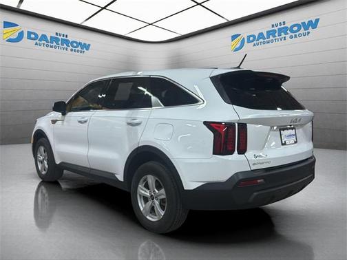 2023 Kia Sorento LX