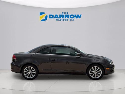 Brown Metallic 2014 Volkswagen Eos Komfort