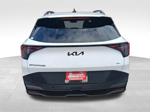 White 2026 Kia Sportage X-Line