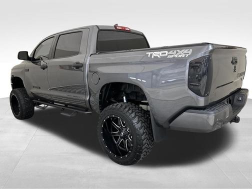 2020 Toyota Tundra 