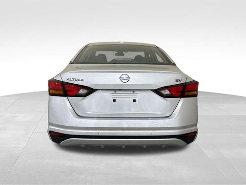 Silver 2024 Nissan Altima 2.5 SV