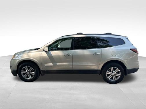 Gold 2015 Chevrolet Traverse 1LT