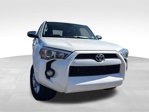 White 2018 Toyota 4Runner Sport